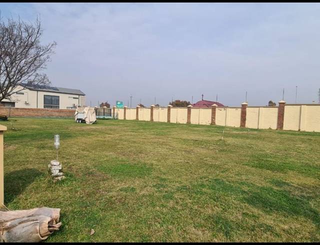 LAND FOR SALE IN SUNWARD PARK